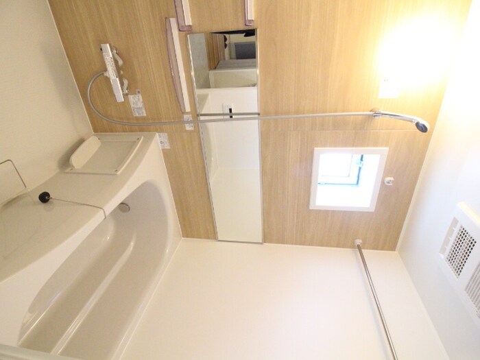 物件内観写真15　(バス／シャワールーム等)