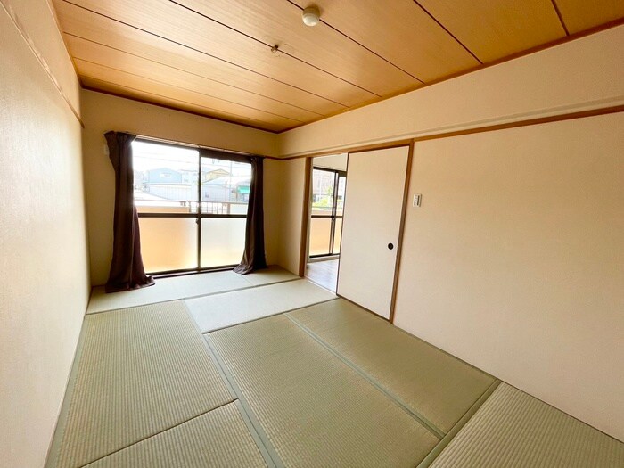 物件内観写真9　(居室)