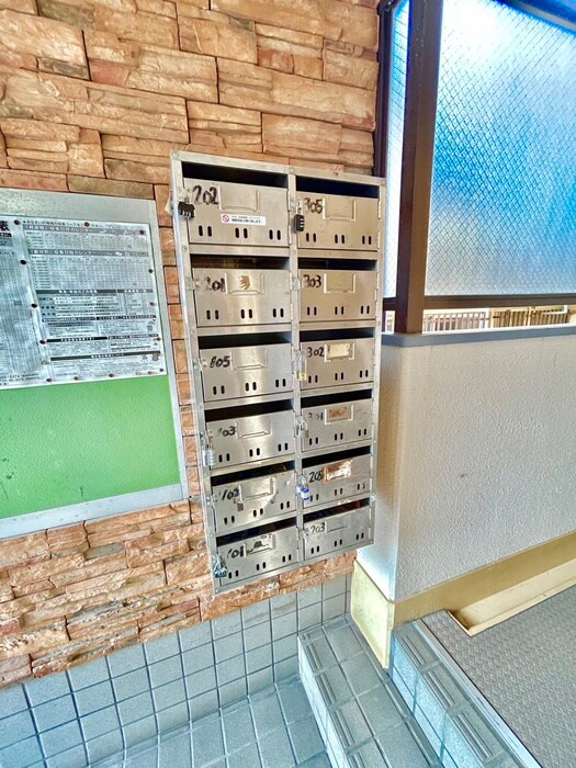 物件外観写真6　(建物設備)