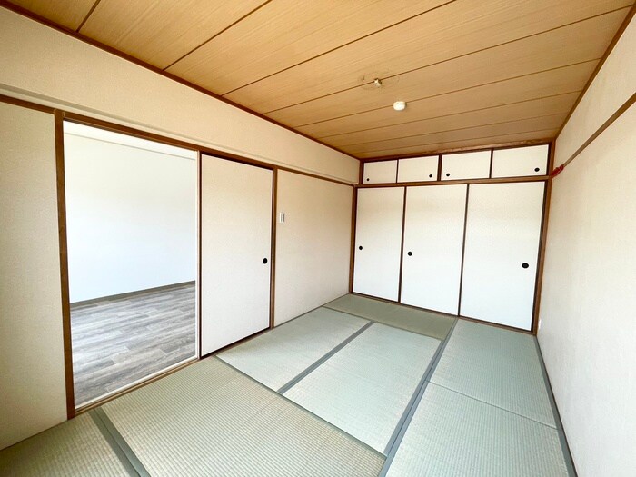 物件内観写真10　(居室)