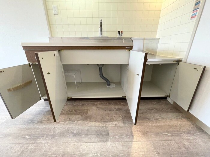 物件内観写真21　(収納)