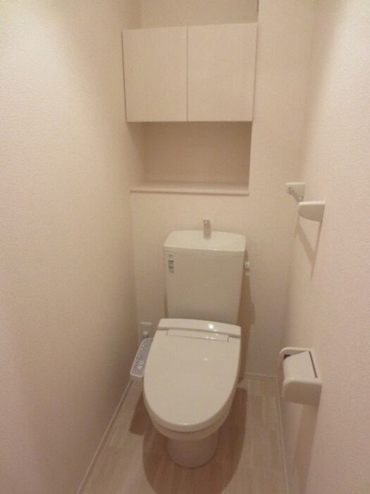 物件内観写真14　(トイレ)