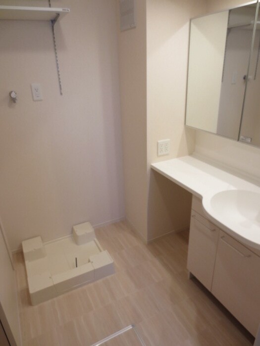 物件内観写真15　(洗面)