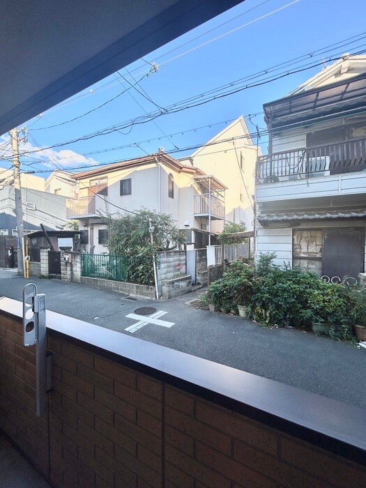 物件内観写真22　(室内からの展望)