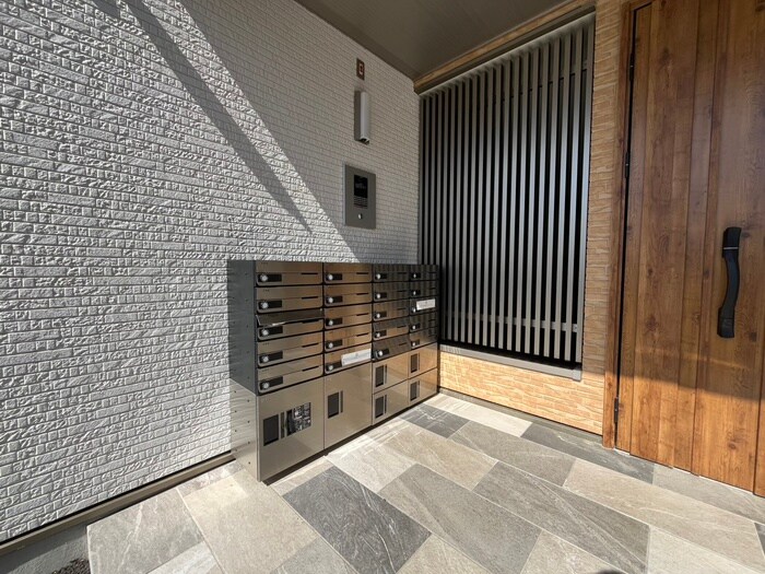 物件外観写真6　(建物設備)