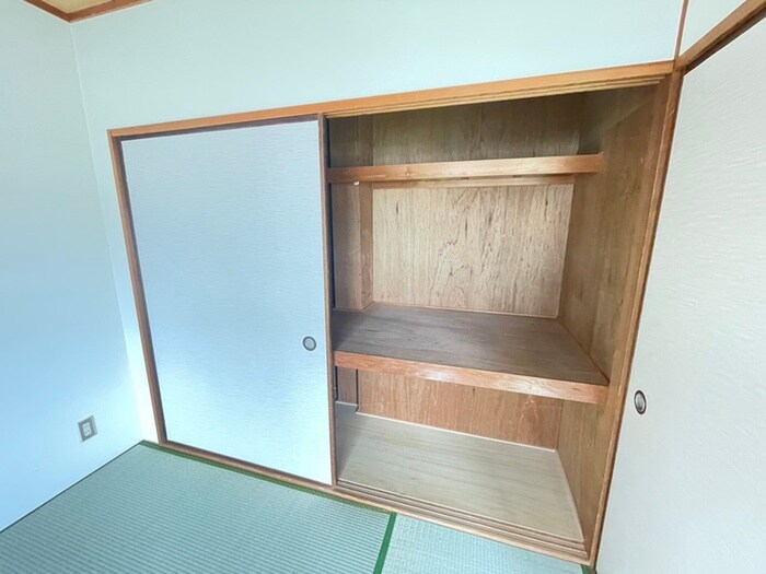 物件内観写真10　(収納)