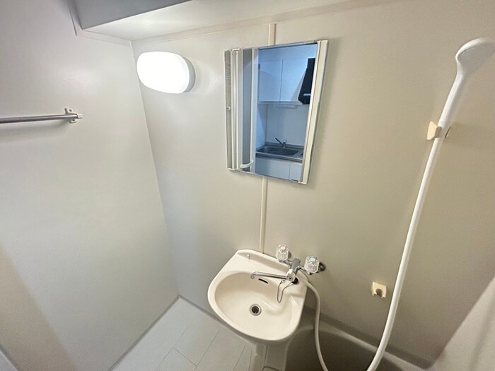 物件内観写真10　(洗面)
