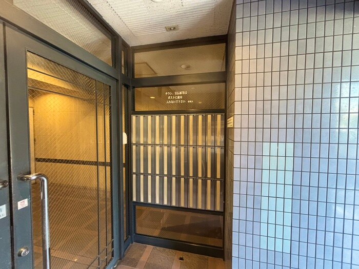 物件外観写真4　(建物設備)