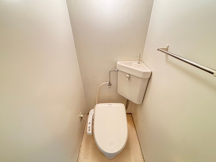 物件内観写真12　(トイレ)