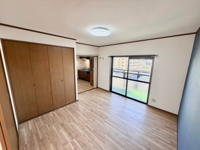 物件内観写真7　(居室)