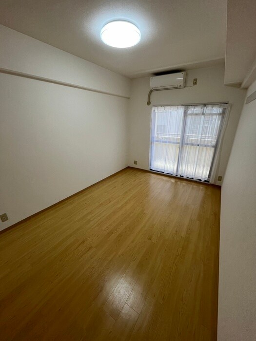 物件内観写真13　(居室)