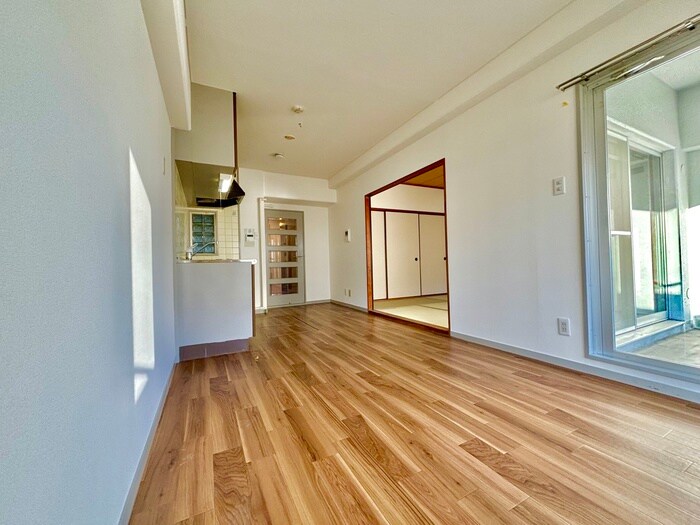 物件内観写真8　(内観写真)