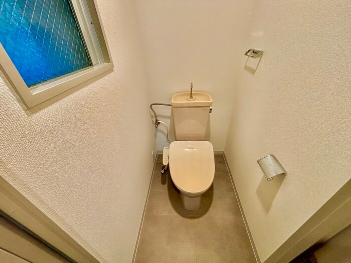 物件内観写真12　(トイレ)