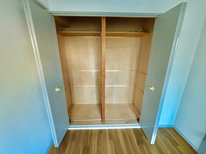 物件内観写真17　(収納)