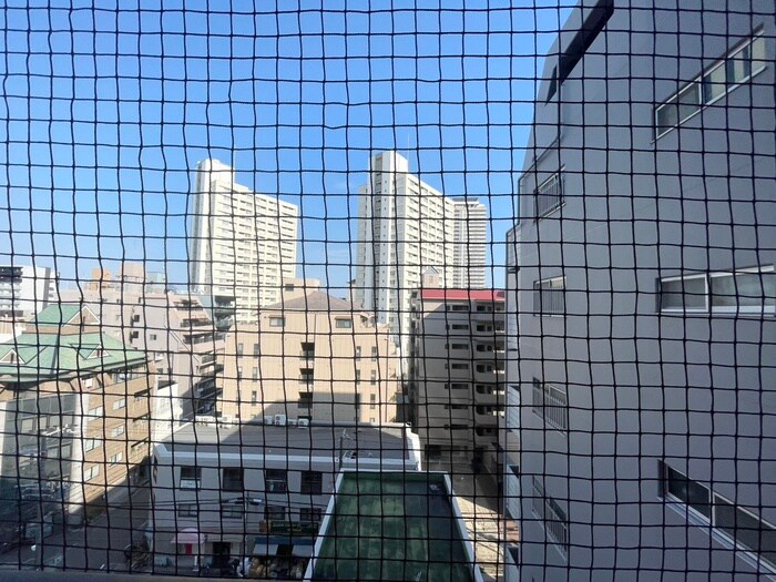 物件内観写真16　(室内からの展望)