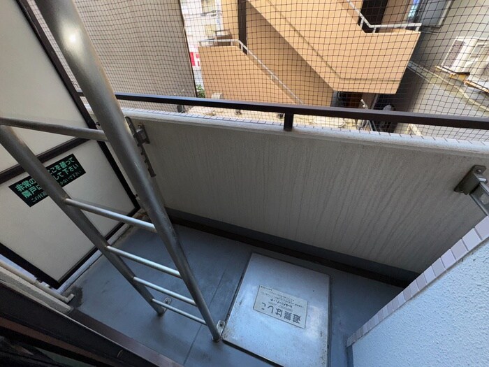 Aurora Court兵庫駅前のベランダ・バルコニー