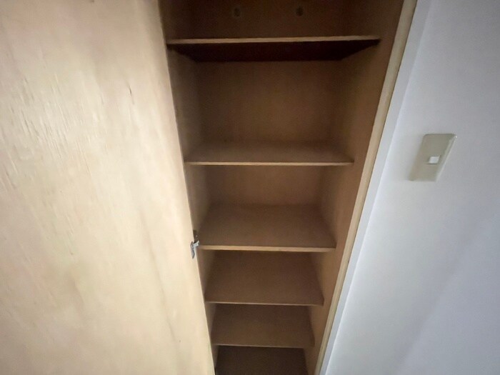 物件内観写真17　(靴箱)