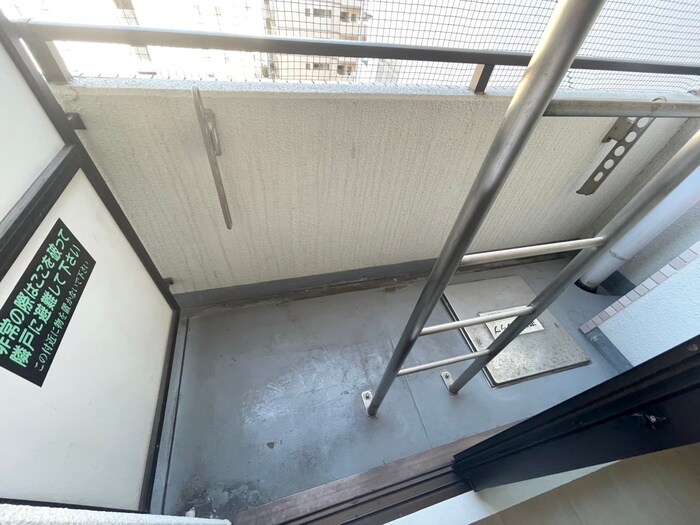 物件内観写真18　(ベランダ・バルコニー)