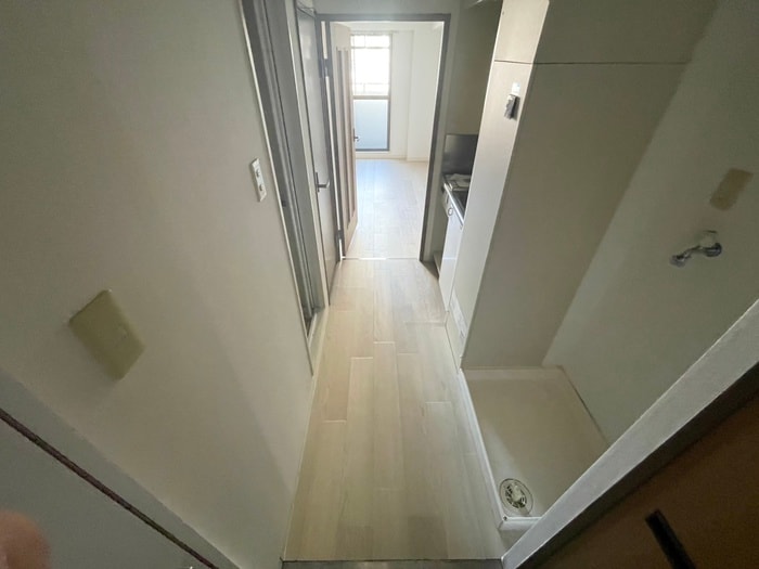 物件内観写真20　(廊下)
