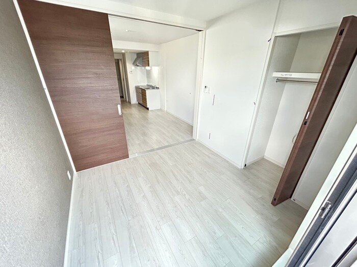 物件内観写真12　(居室)