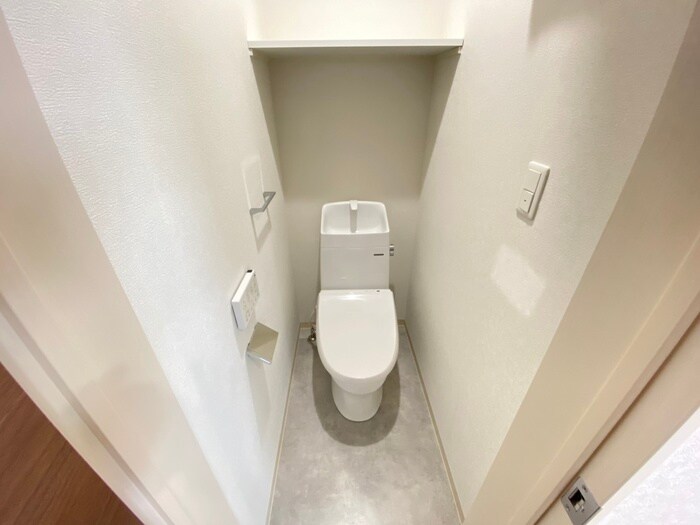 物件内観写真14　(トイレ)