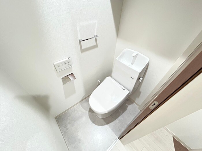 物件内観写真17　(トイレ)