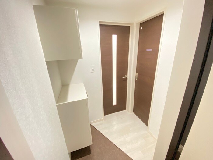 物件内観写真17　(廊下)