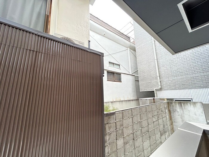 物件内観写真22　(室内からの展望)