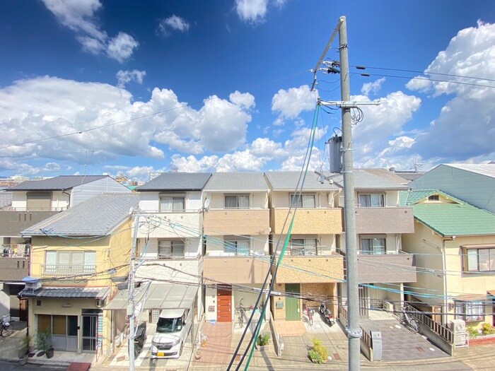 物件内観写真22　(室内からの展望)