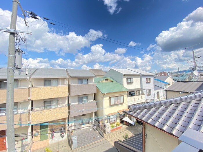 物件内観写真22　(室内からの展望)