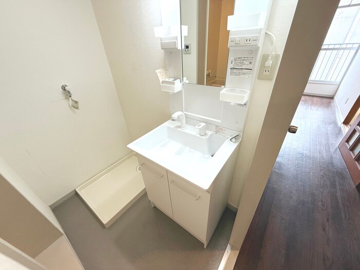 物件内観写真9　(洗面)