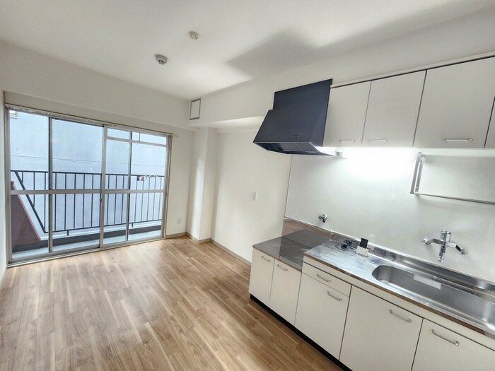 物件内観写真17　(内観写真)