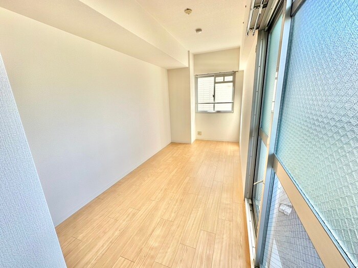 物件内観写真10　(居室)