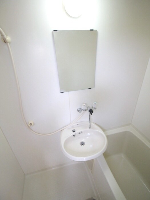 物件内観写真12　(洗面)