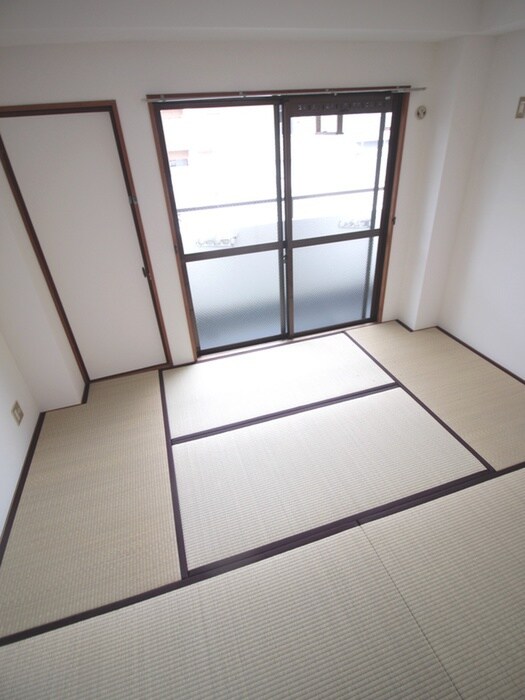 物件内観写真14　(居室)