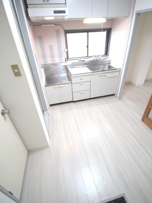 物件内観写真19　(居室)