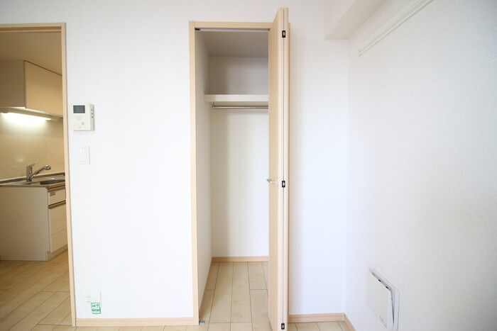 物件内観写真14　(収納)