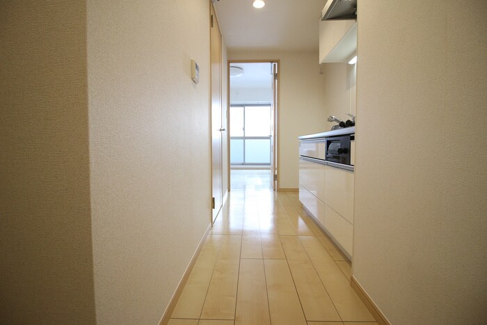 物件内観写真20　(廊下)
