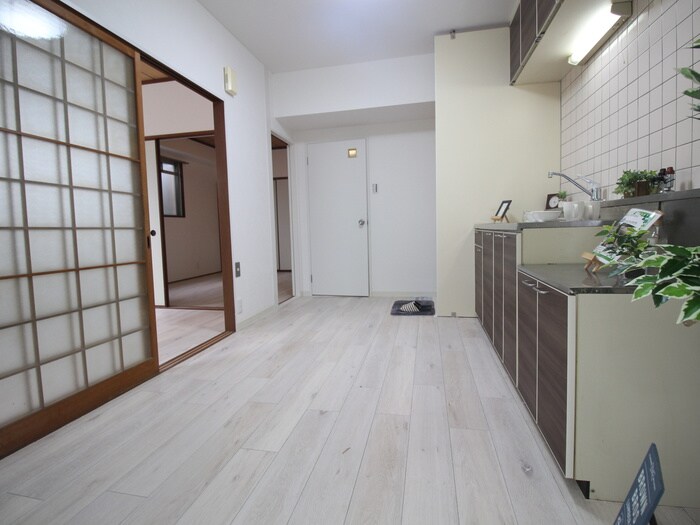 物件内観写真18　(居室)