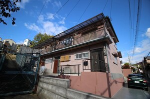 波部様貸家外観写真