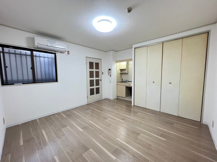 物件内観写真7　(居室)