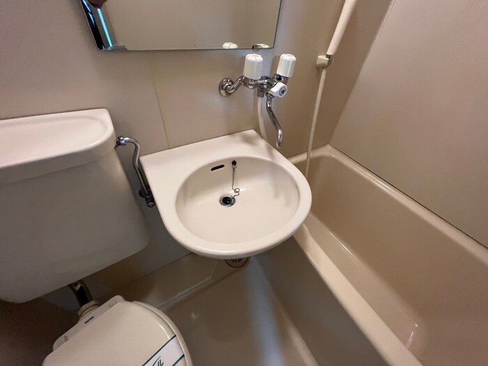 物件内観写真11　(洗面)