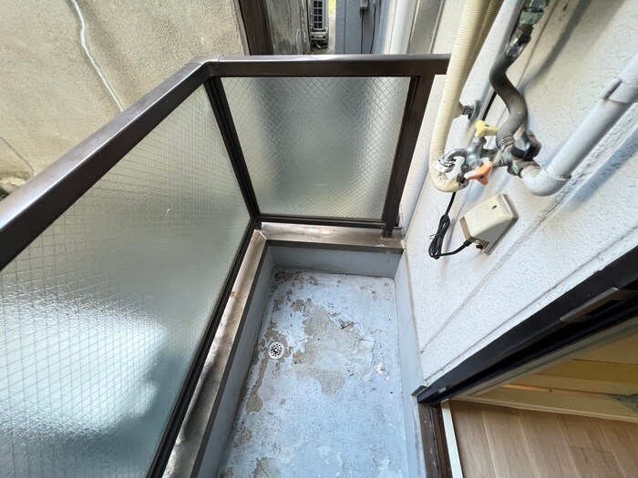 物件内観写真13　(洗濯機置場)