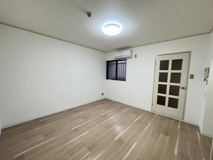 物件内観写真17　(居室)