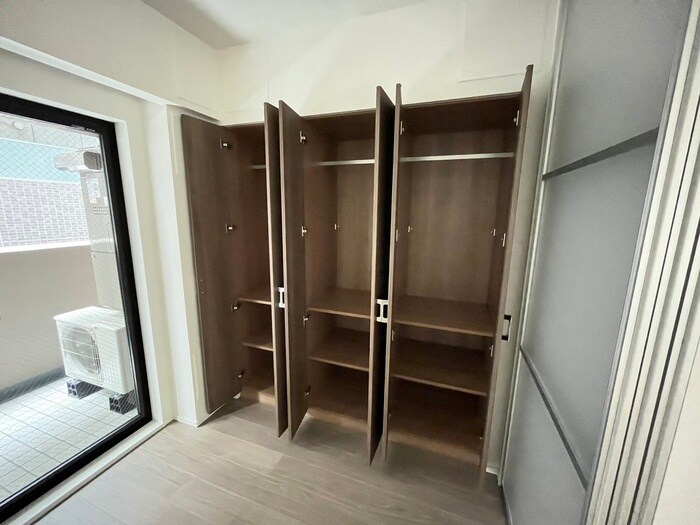 物件内観写真10　(収納)