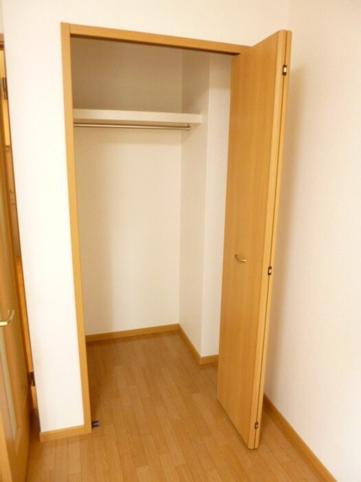 物件内観写真10　(収納)