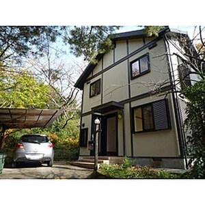 高槻市黄金の里1丁目貸家外観写真