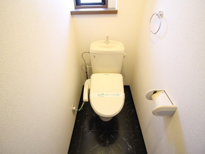 物件内観写真9　(トイレ)