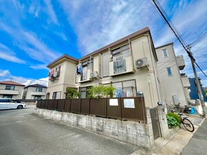 シティハイム鶴宿外観写真