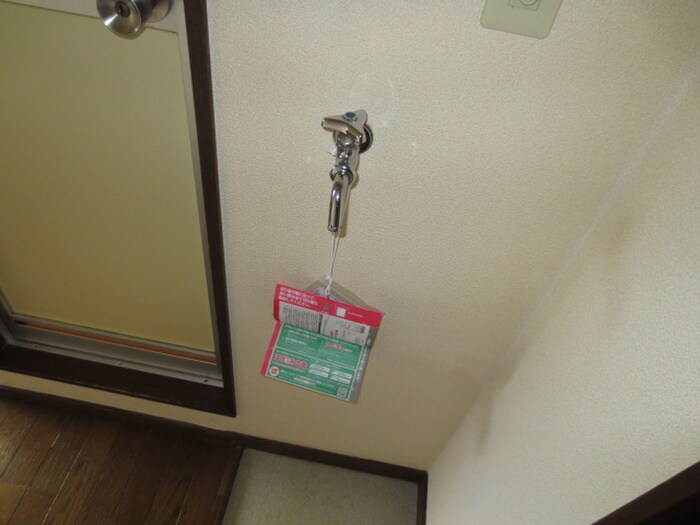 物件内観写真15　(洗濯機置場)